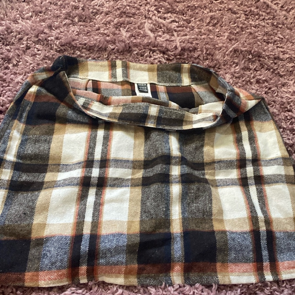 SHEIN plaid felt material skirt XL